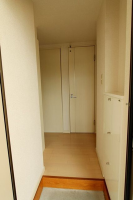 【玄関】 | コーポLSRⅢ | 別号室の写真になります。現況優先。