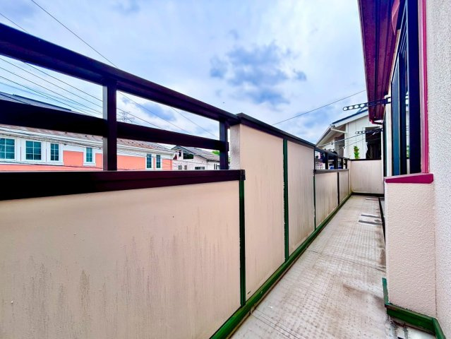 野田市みずき4丁目　中古戸建　平成12年のバルコニー