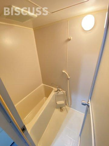 東栄マンションの浴室