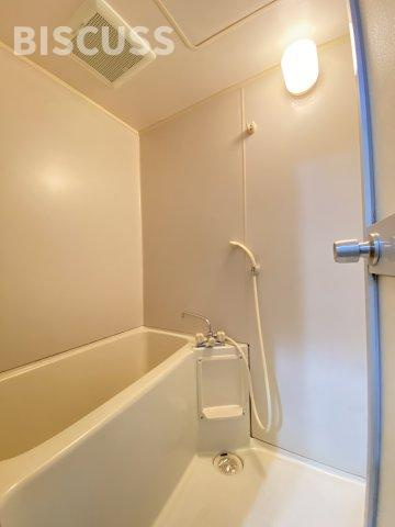 東栄マンションの浴室