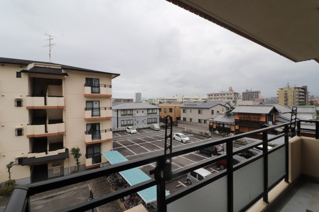 シャロームDの展望