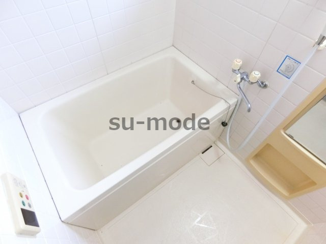 シャロームDの浴室