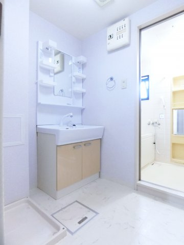 シャロームDの洗面所