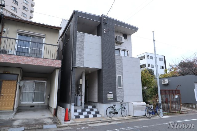 【外観】 | ASTERIA新栄 | 落ち着いた雰囲気の外観です