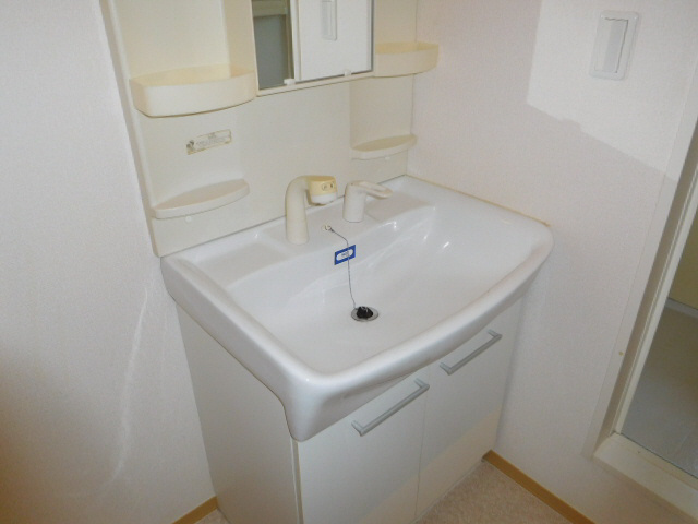 ＰＡＲＡＤＯＲＥＳ　Ｃ棟の洗面所