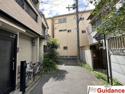 【前面道路含む現地写真】 | 東大阪市大蓮東5丁目　中古戸建