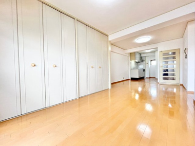 【居間・リビング】 | 朝日プラザ東豊中2 | エイブルだけの嬉しいサービス、ご用意しております。詳細は、お気軽に当社までお問合せ下さいませ！