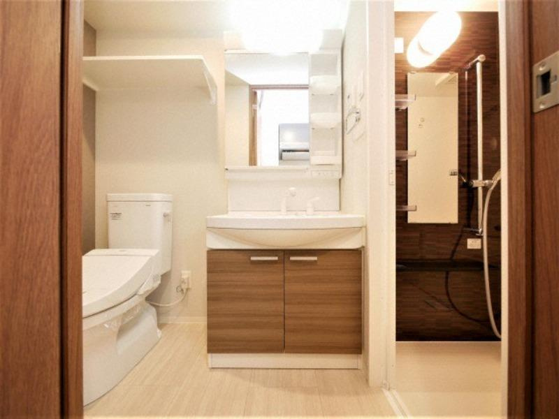 S-FORT江坂垂水町の洗面所