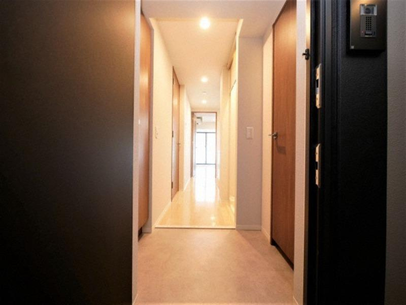 S-FORT江坂垂水町の玄関