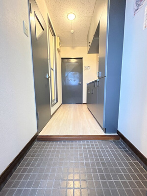 【玄関】 | ロイヤルブリッジ