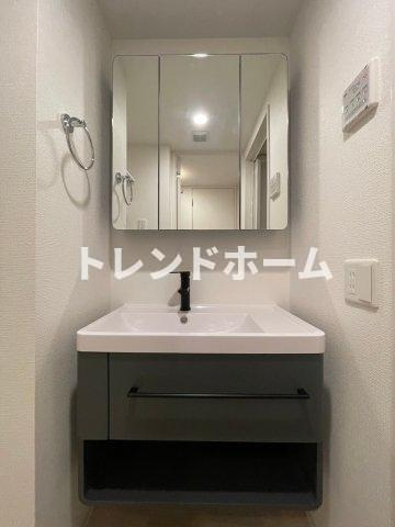 セレニテ阿波座ミラクの独立洗面台|選べる家電プランあり！！