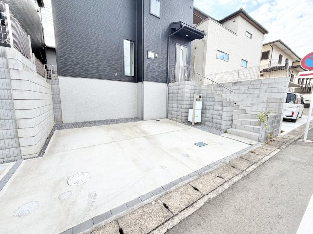 Sumai-to四街道市鹿渡の駐車場|駐車場があるので、車を買う予定の方も安心です