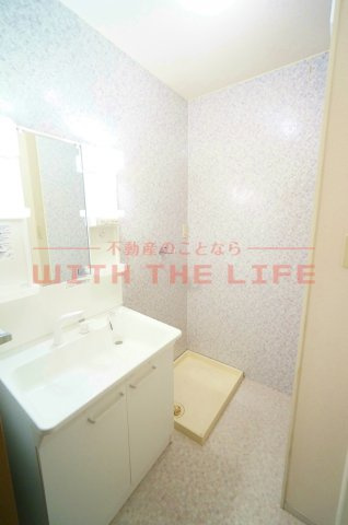 グランドールの洗面所|脱衣スペースもあります