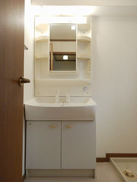 シャトレ・Ｔ．Ｓ　　刈谷市の賃貸はクラスホーム刈谷店の洗面所