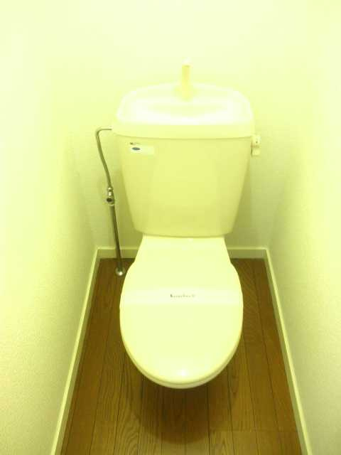 レオパレスKOMATSUのトイレ|画像9