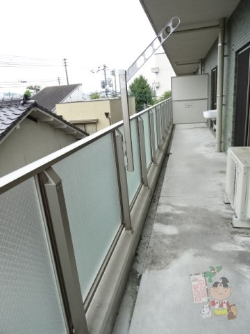 ボナール古京のバルコニー