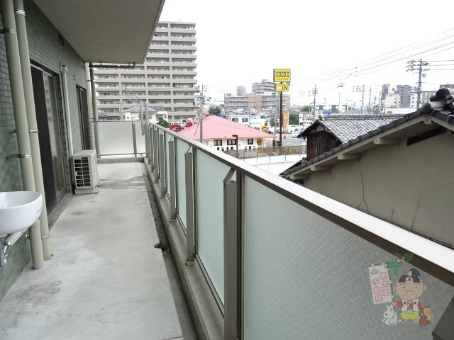 ボナール古京のバルコニー