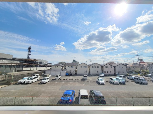 市役所前三和マンションの展望