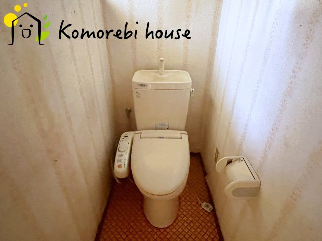 桶川市鴨川1丁目　中古戸建のトイレ|11/9　撮影済み
