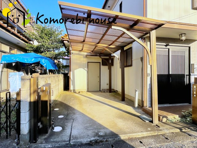 桶川市鴨川1丁目　中古戸建の駐車場|11/9　撮影済み