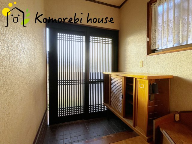 桶川市鴨川1丁目　中古戸建の玄関|11/9　撮影済み