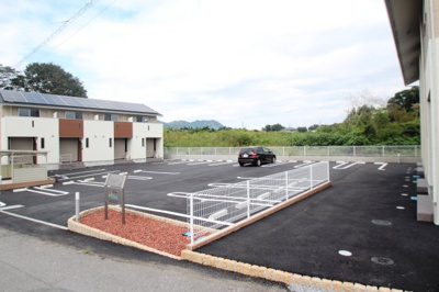 【駐車場】 | エヴァーグリーンA