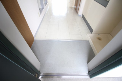 【玄関】 | サニーハイツ今