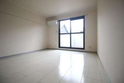 【寝室】 | サニーハイツ今