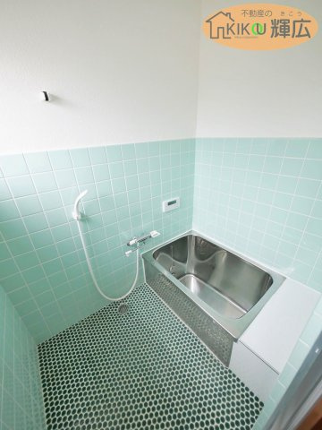 【浴室】 | 高砂市米田町島　中古戸建