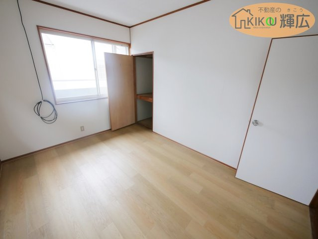 【洋室】 | 高砂市米田町島　中古戸建