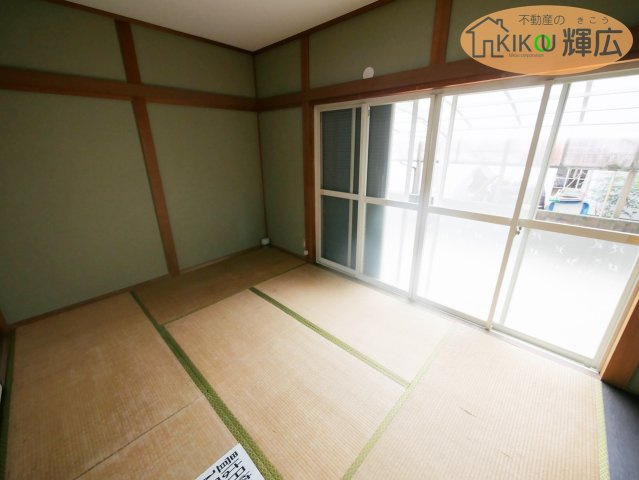高砂市米田町島　中古戸建の和室