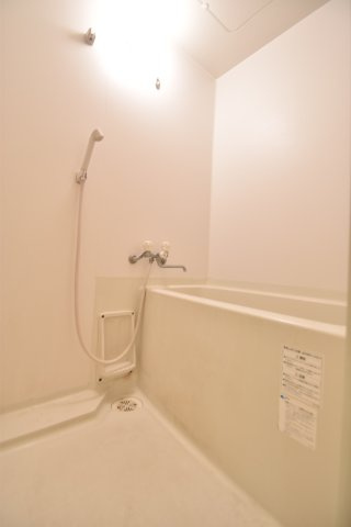 大阪市都島区片町２丁目の賃貸マンションの浴室