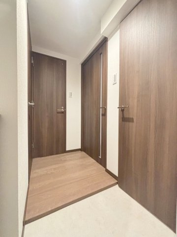 「防音マンション」フィシオ飯田橋の玄関|毎日通る玄関はこちらです