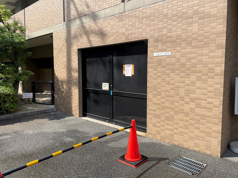 レジオン南森町の外観