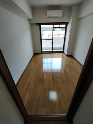 【居間・リビング】 | ビクトワール小阪