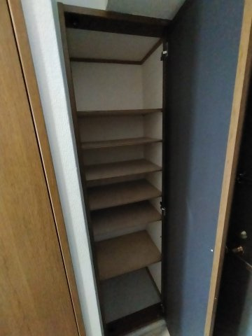  | ビクトワール小阪