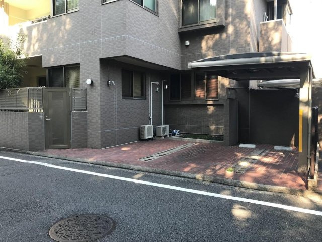 ビ・ウェルＭＡＳＴＥＲＳ鷹匠