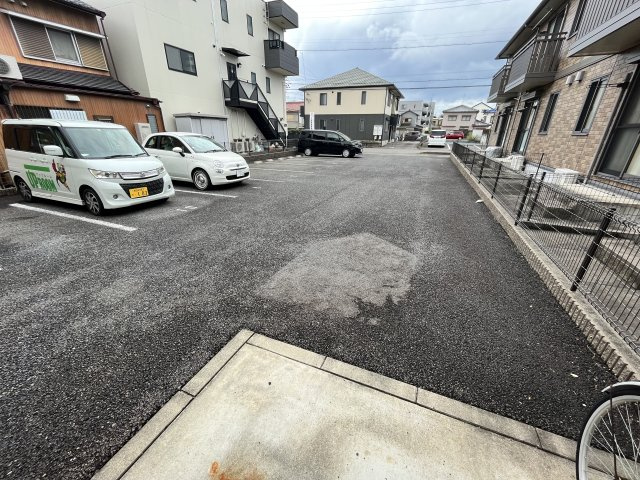 ジャックと豆の木の駐車場