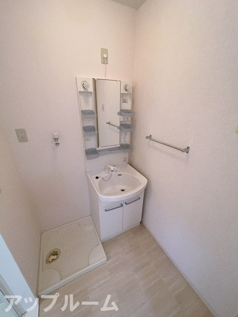 メゾンドールの洗面所