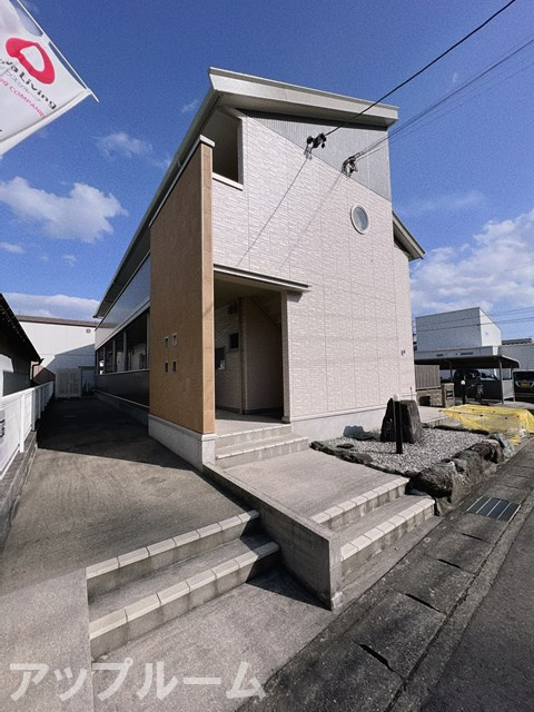 メゾンドールの外観