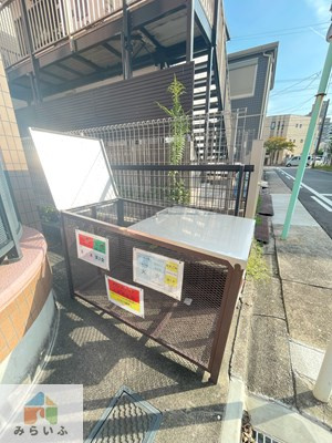 【エントランス】 | メゾンドピュア