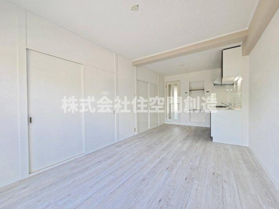 【居間・リビング】 | ヴィラみどり | 2024年10月上旬撮影