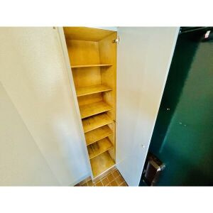 クイーンズタウン愛豊の玄関