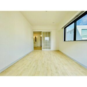 クイーンズタウン愛豊の内装