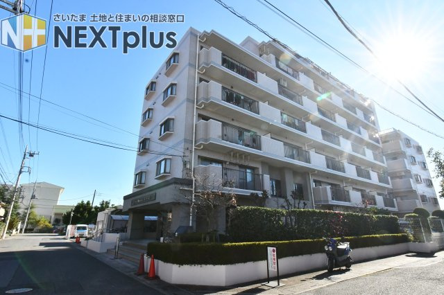 ライオンズマンション武里の外観|お客様との会話を大切にし、一人ひとりにあった資金計画やプランをご提案致します。「家を買って終わり」ではなく、「買ってからがスタート」と考え、ご提案します。ローンのご相談は私たちにお任せ下さい。