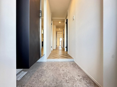 【玄関】 | インプルーブ緑地公園