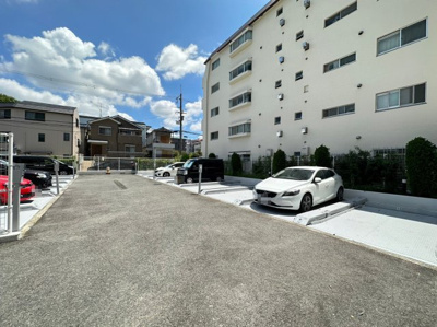 【駐車場】 | インプルーブ緑地公園