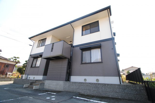 グランドール　Ｃ棟の外観