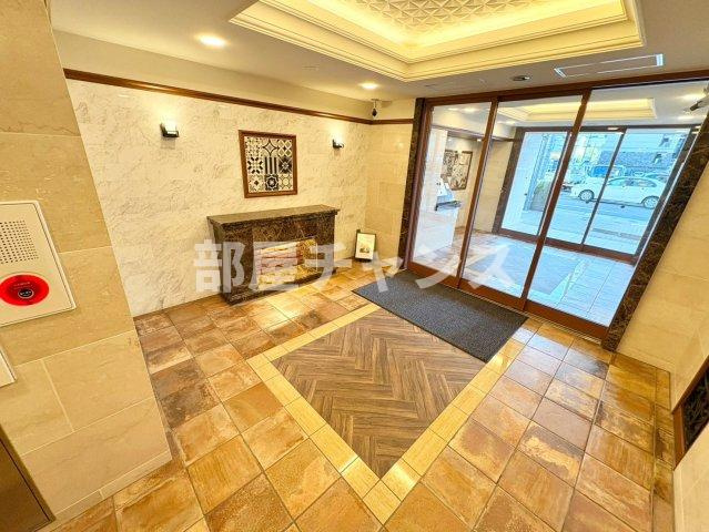 メイプルコート泉のロビー