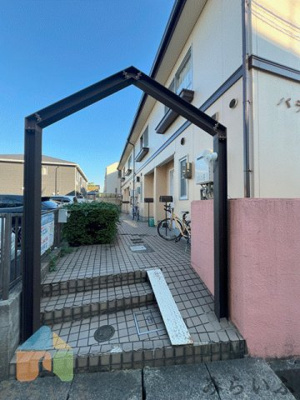 【エントランス】 | パラシオン田代